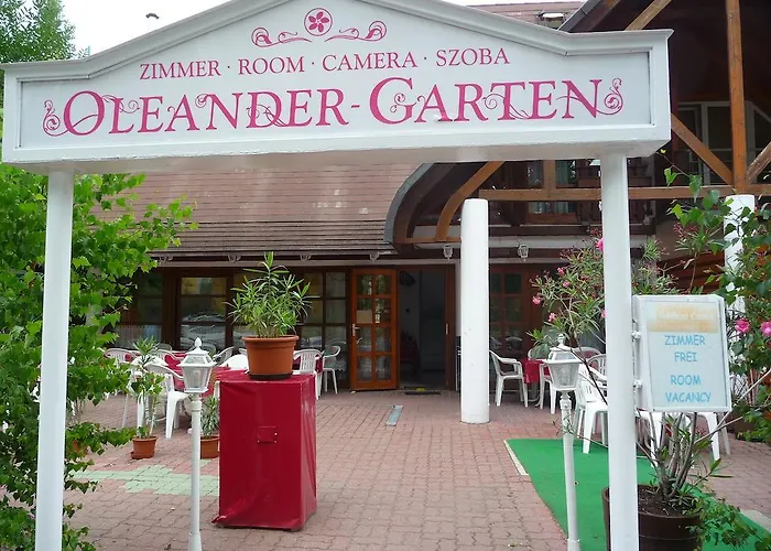 Oleander Frühstückspension *